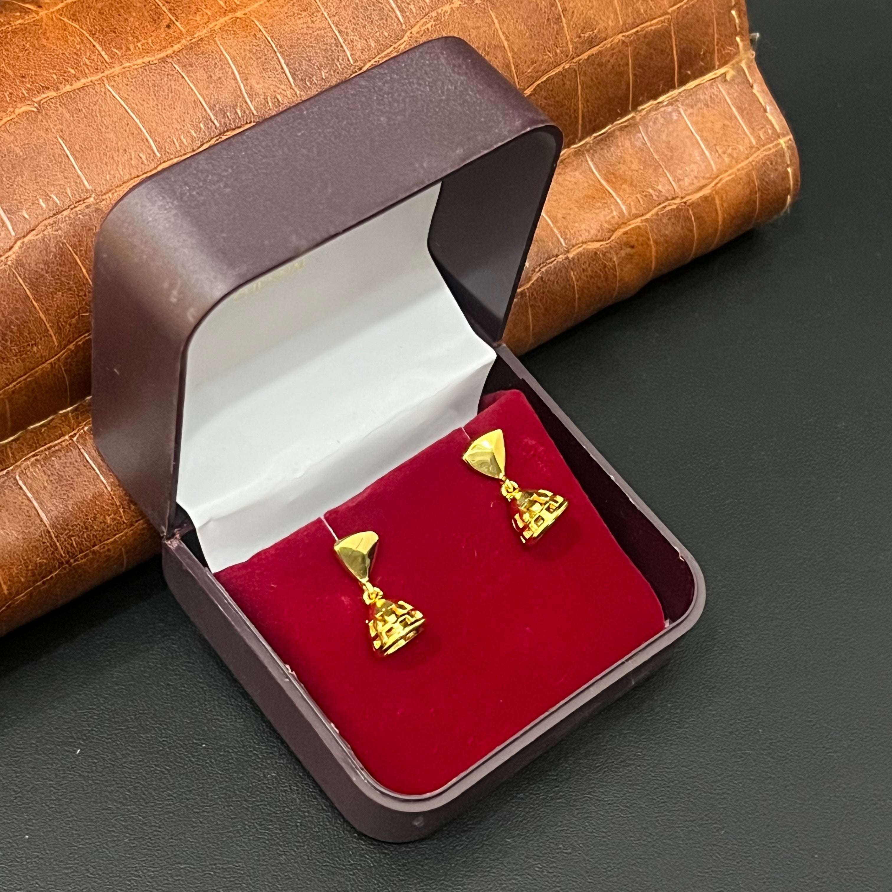 Silver Ladies Stud Triangle Mini Jimki Gold Finished 92.5