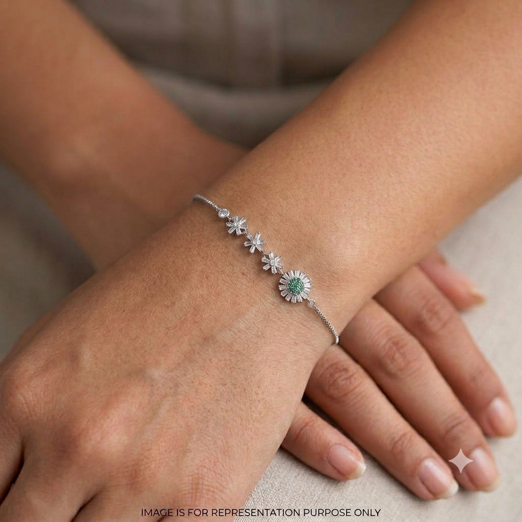 Silver Ladies Bracelet Crystal Bloossom White Stone 925