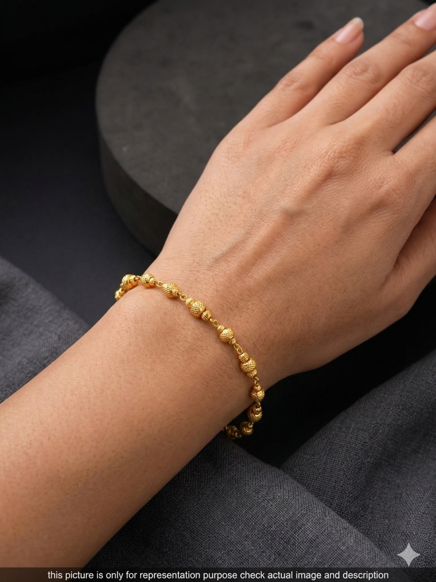 Silver Ladies Bracelet CNC Gold Finish C04
