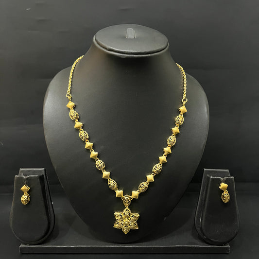 Silver Turkey Necklace & Studs TK03