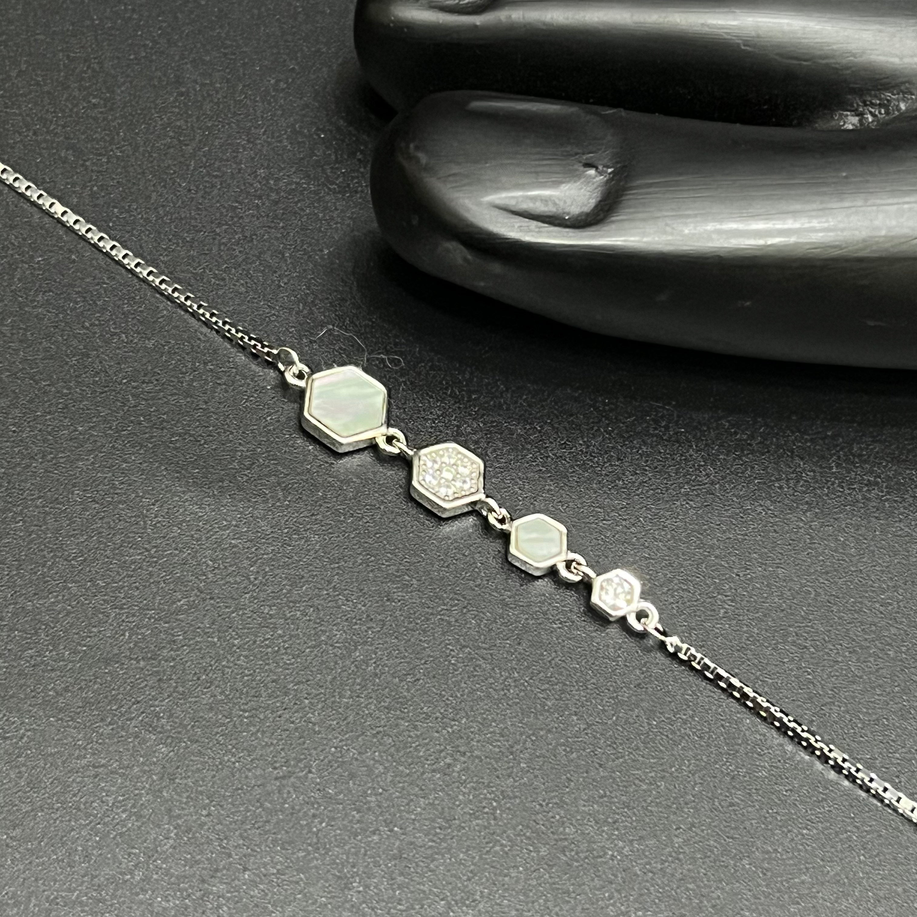 Silver Ladies Anklet Royal Hexagon Charm 925