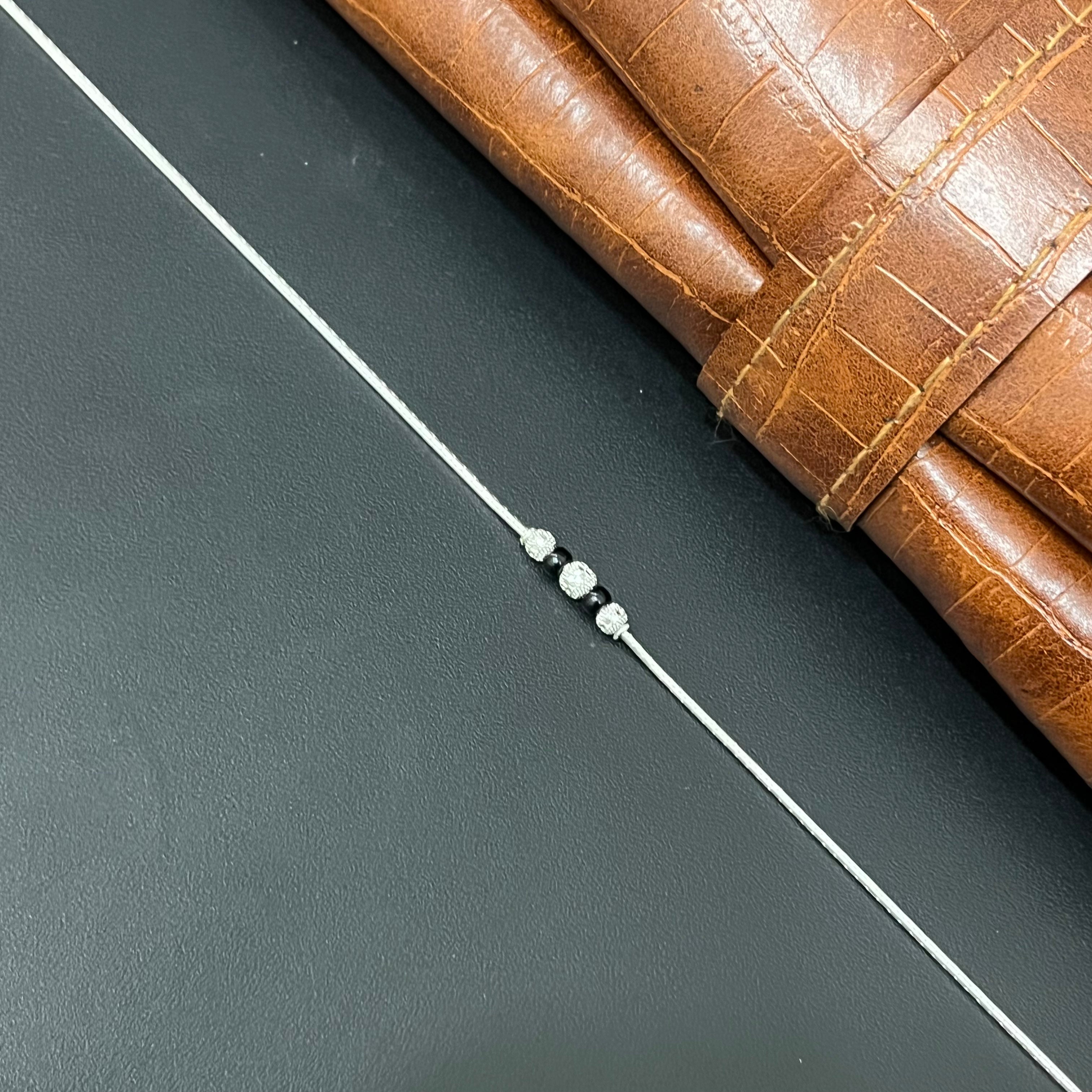 Silver Ladies Anklet Black Center Beads Centre 925