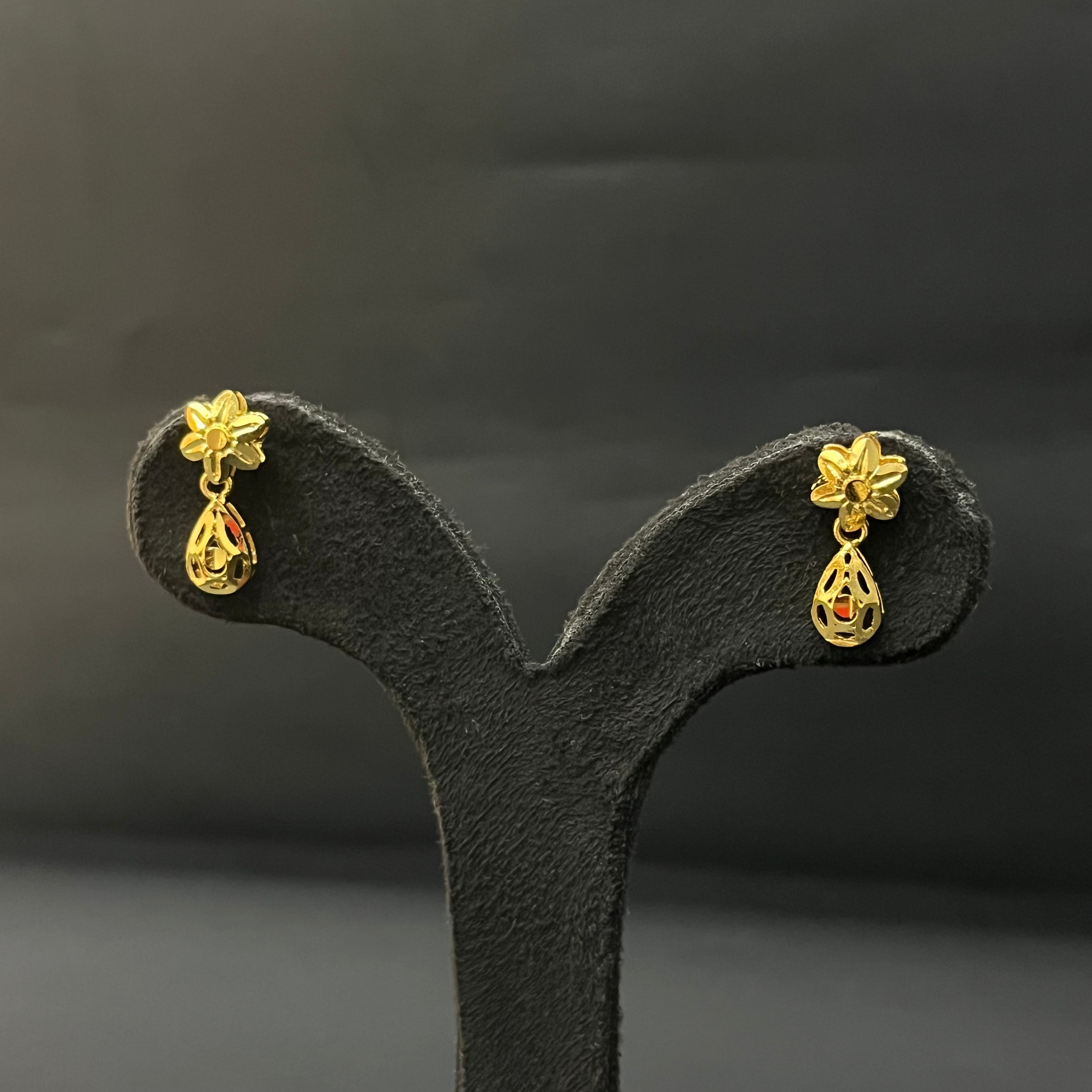 Silver Necklace & Stud Set Gold Finished Turkey Design T3