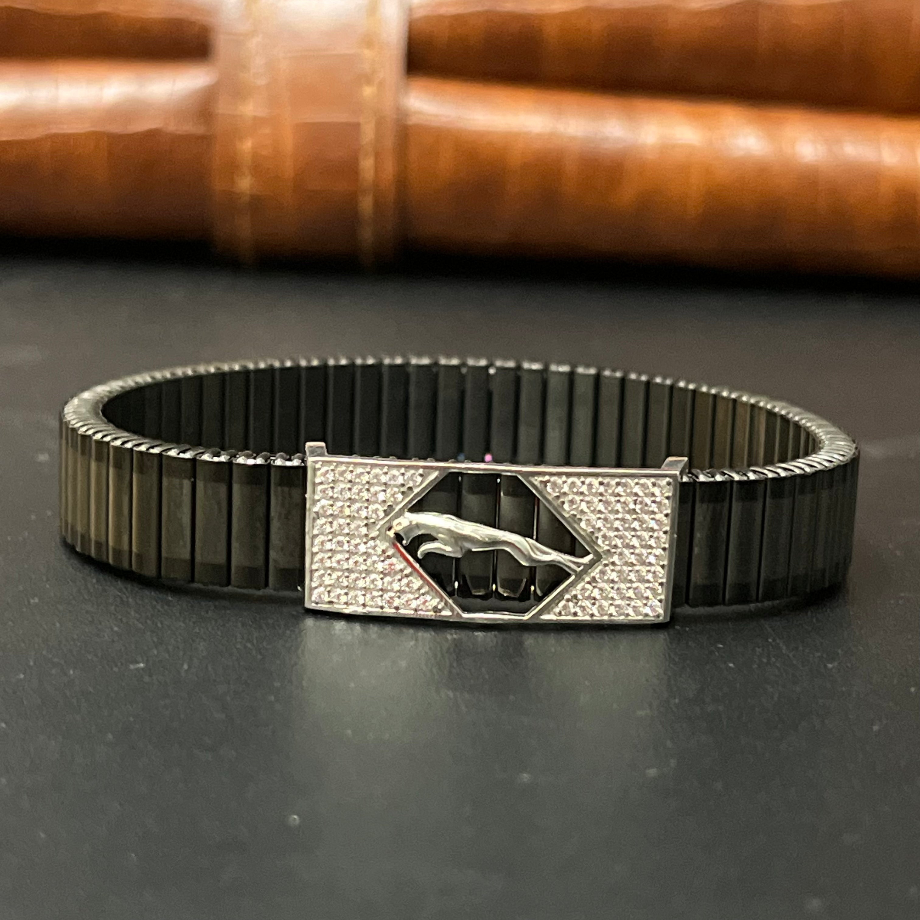 Silver Mens Flexible Bracelet jaguar 925