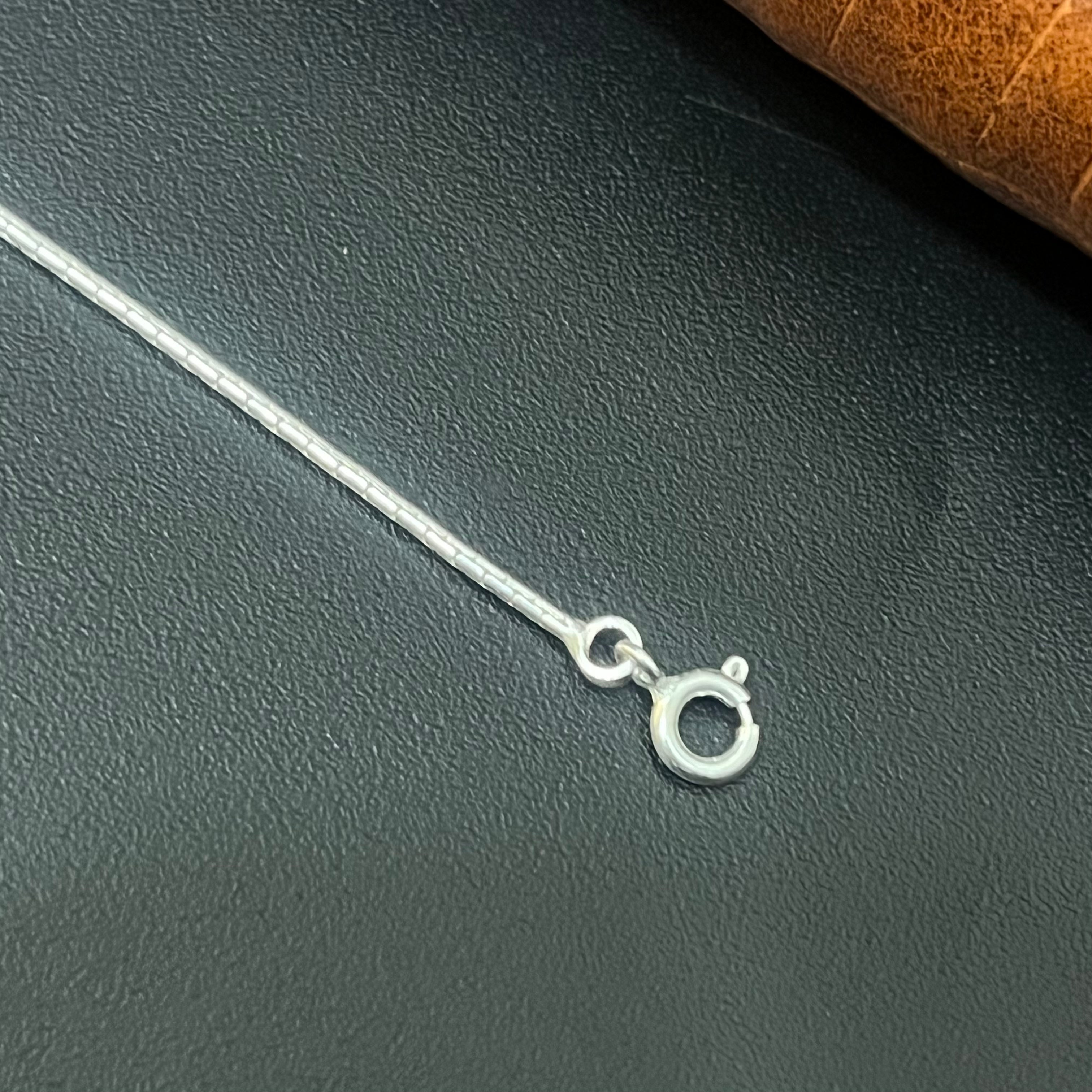 Silver Ladies Anklet Black Center Beads Centre 925