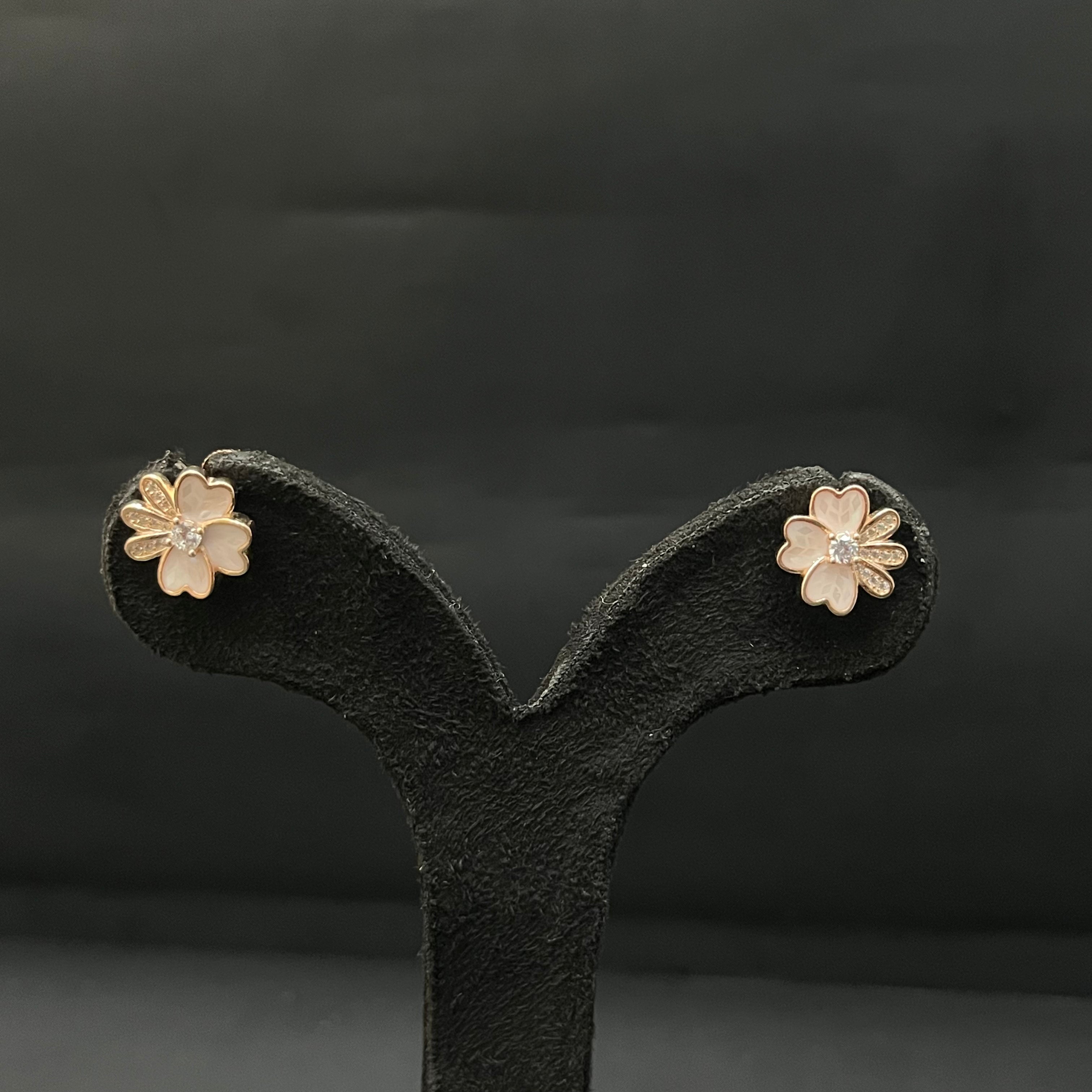 Silver Ladies Pendant Chain Flower Petals Rosegold