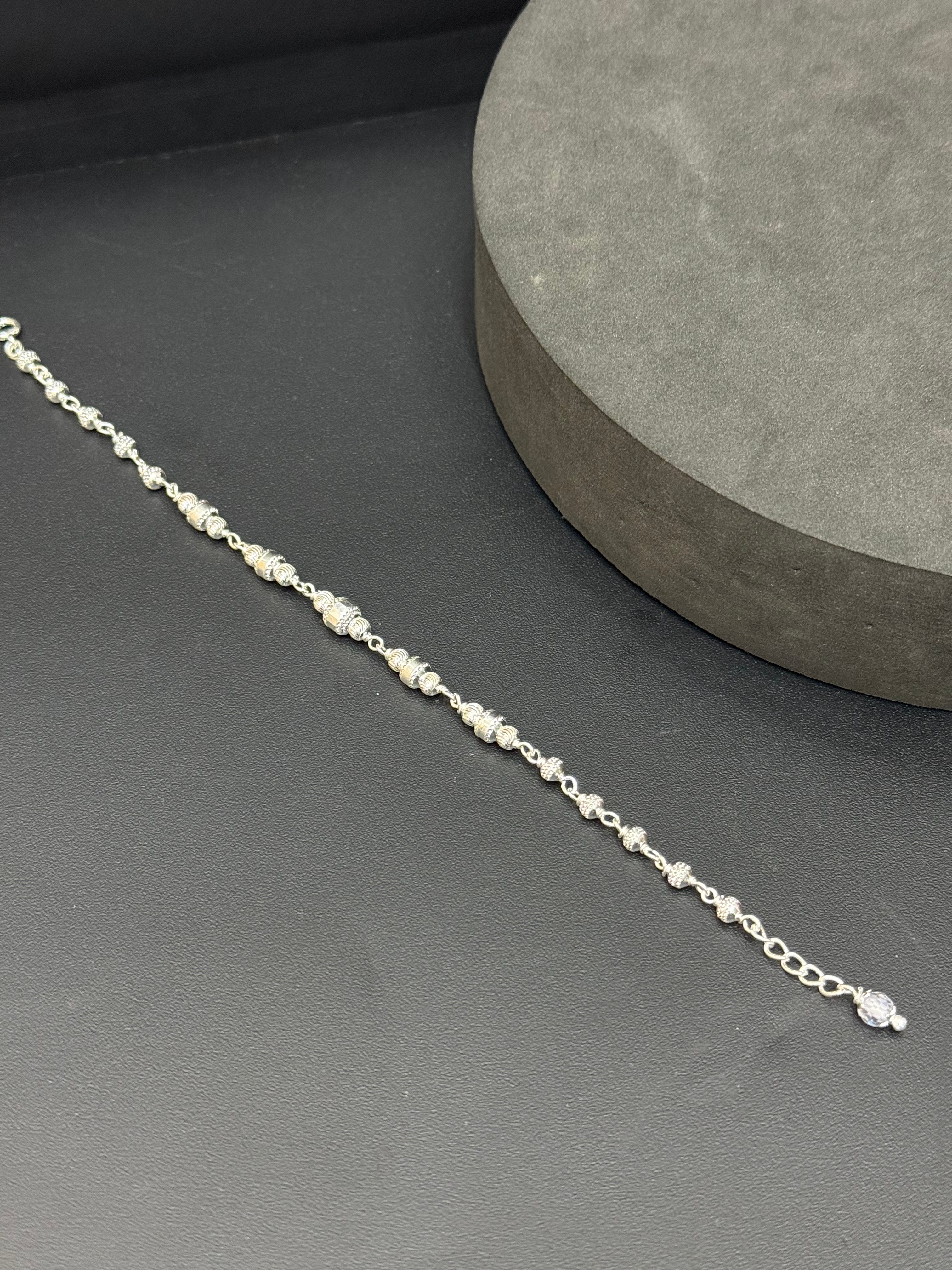 Silver Ladies Bracelet CNC Balls C08