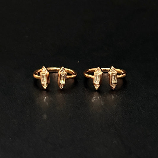 Silver Ladies Toe Rings Eloganted Stones