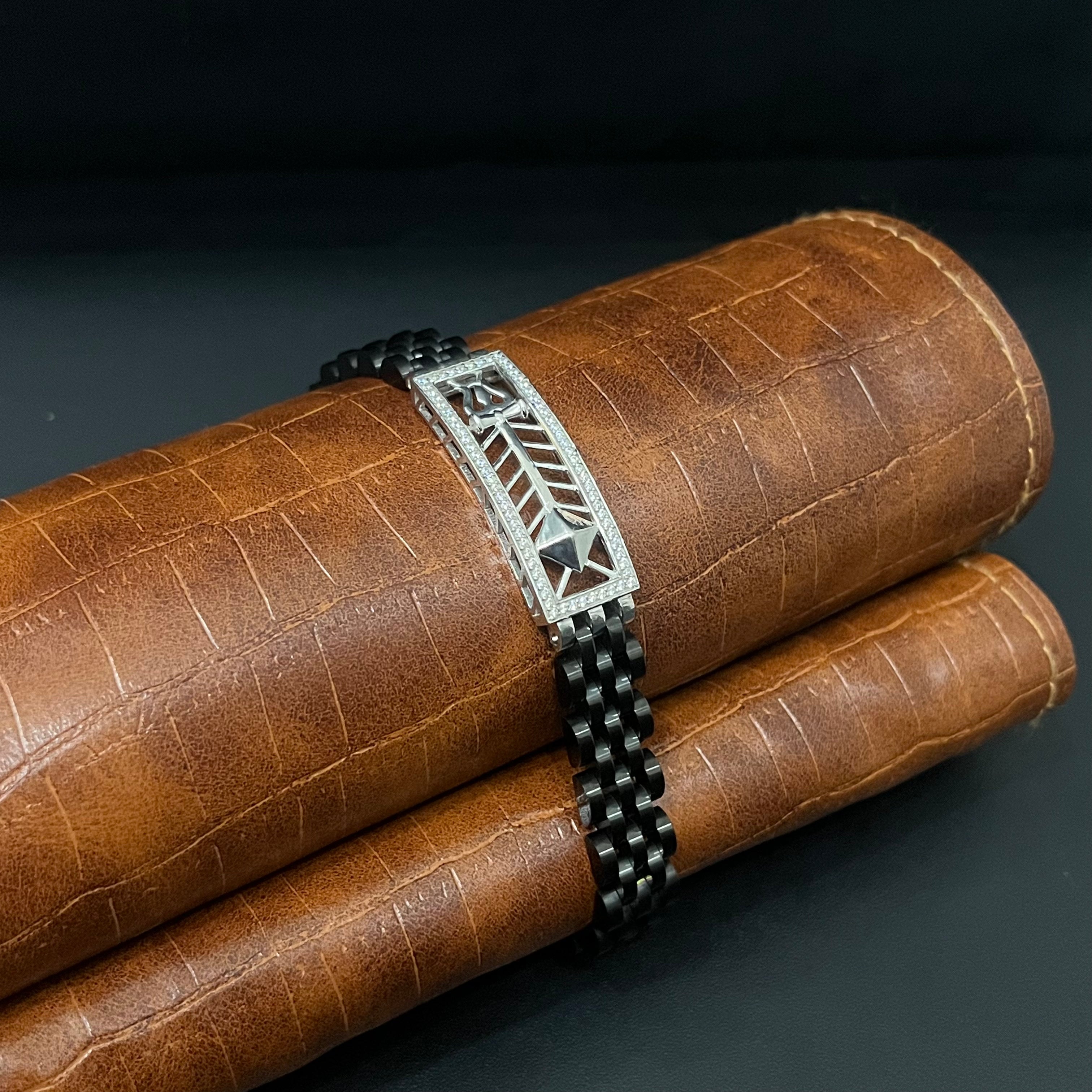 Silver Mens Flexible Band Arrow 925