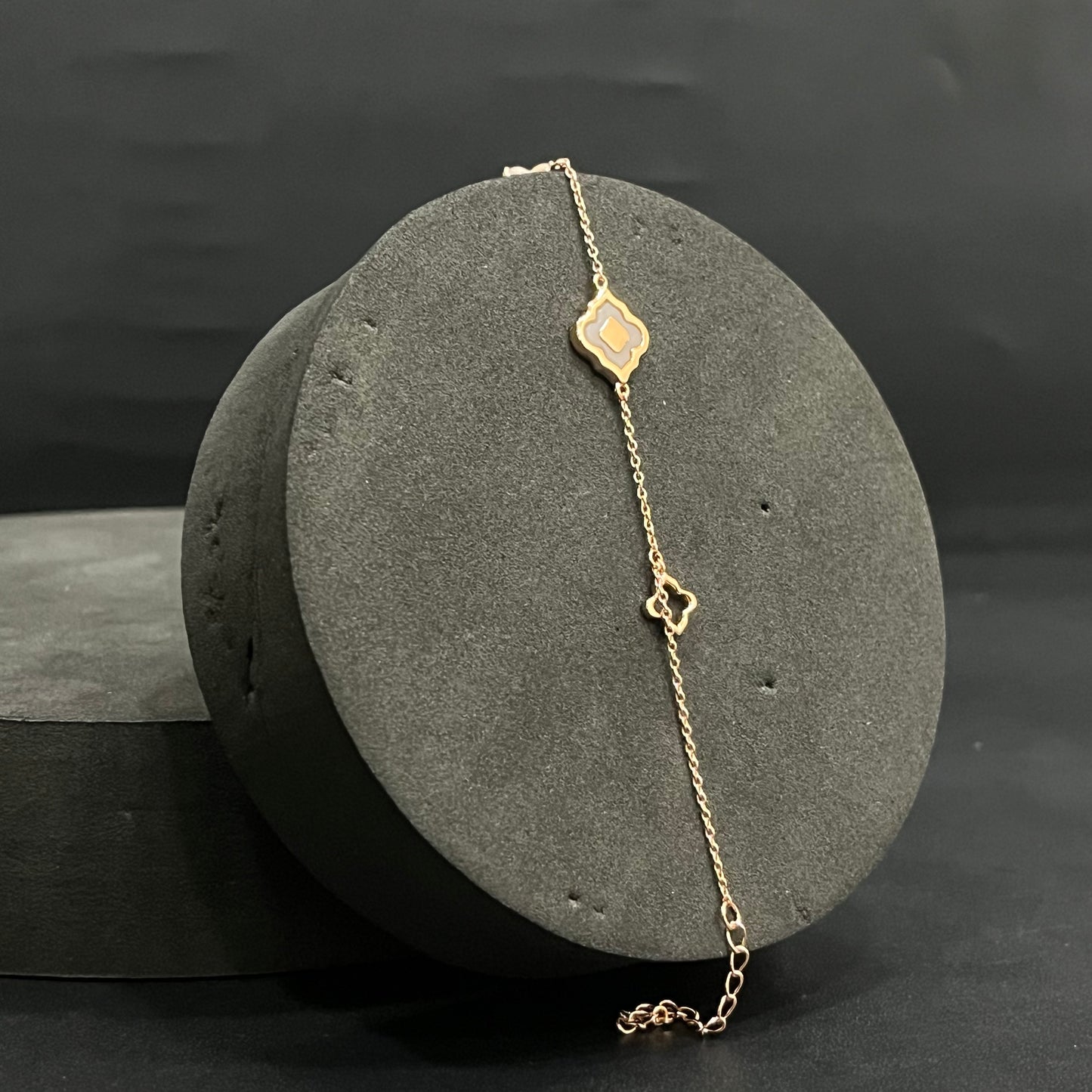 Silver Ladies Bracelet Rosegold clover Charms