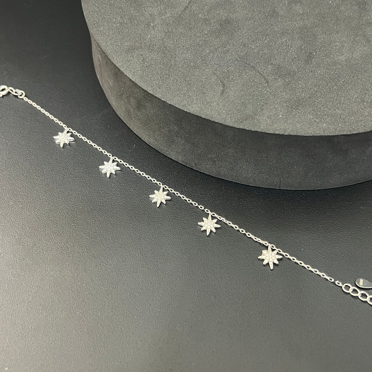 Ladies Bracelet Stars Hangings AV1