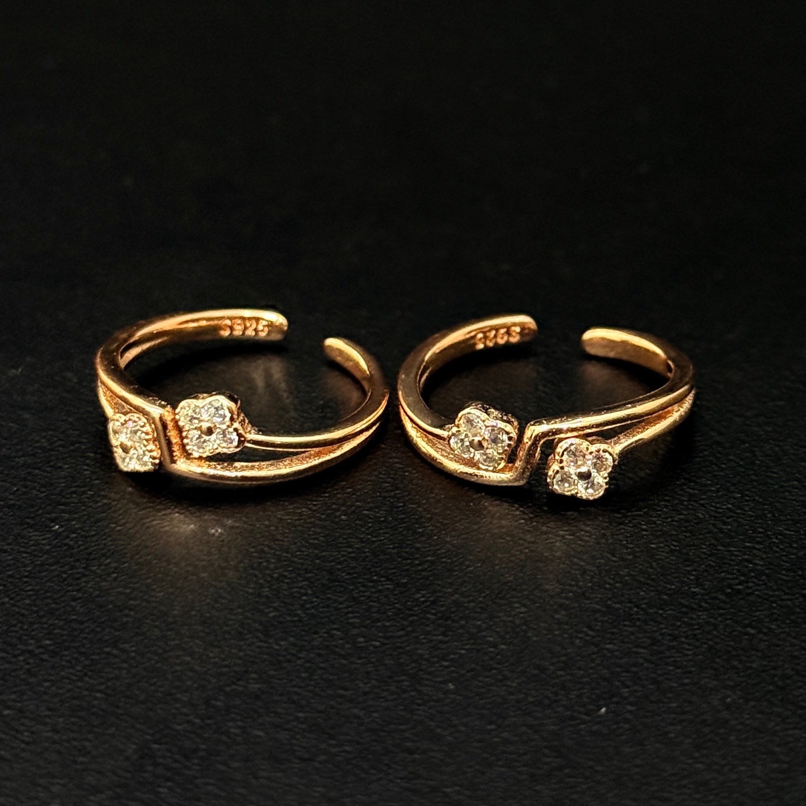 Silver Ladies Toe Rings Sqaure cut RG