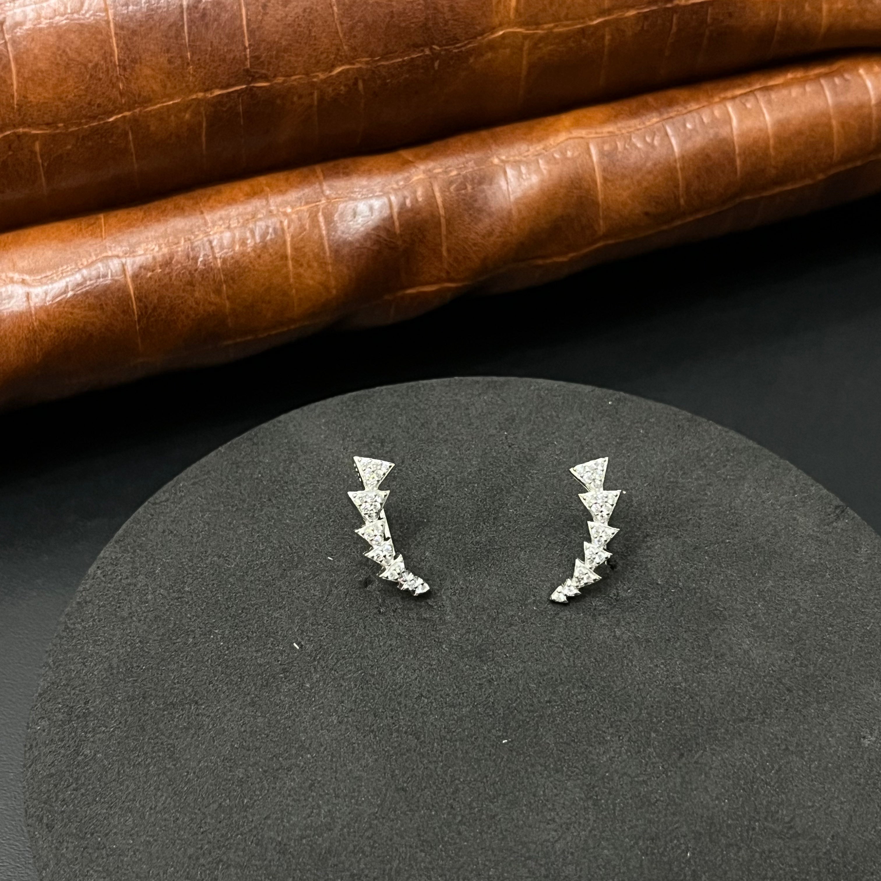 Silver Ladies  Earcuffs C Traingle