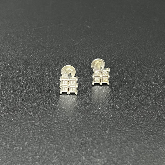 Silver Studs White Stone