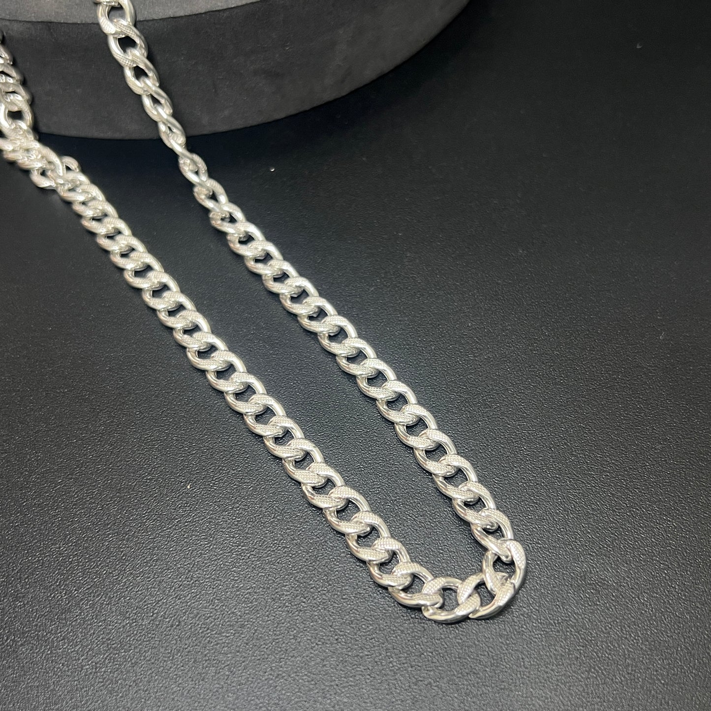 Men's Silver  Chain Laser Kadap
