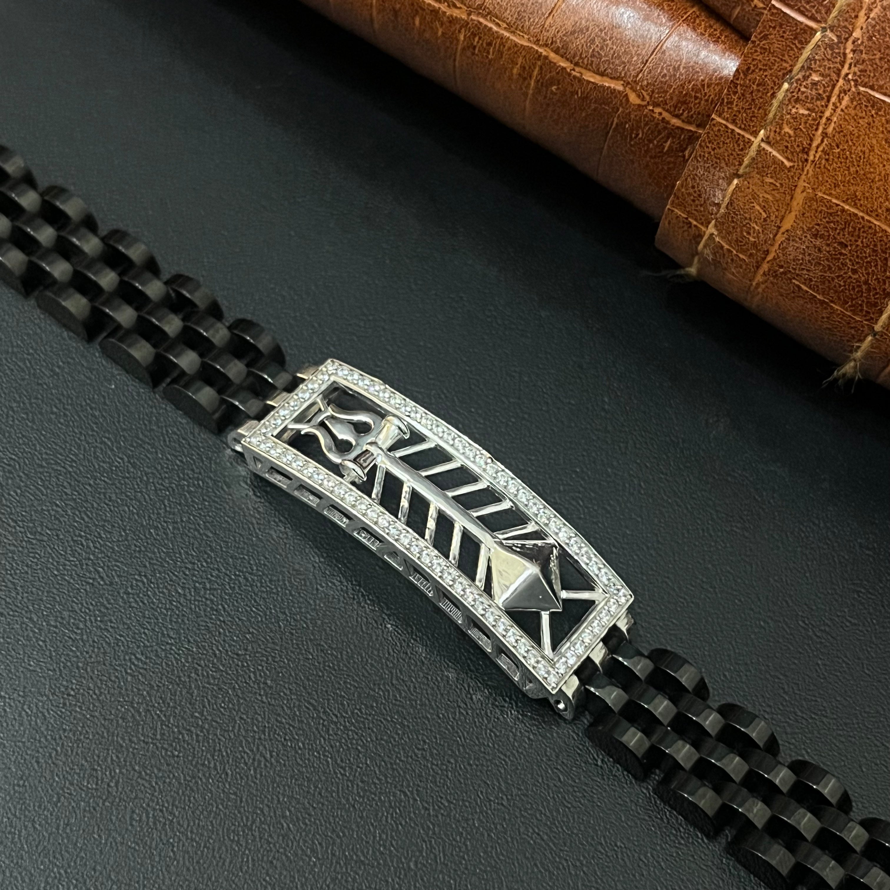 Silver Mens Flexible Band Arrow 925