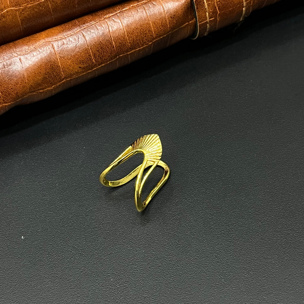 Silver Vanki Ring Gold Finished V07