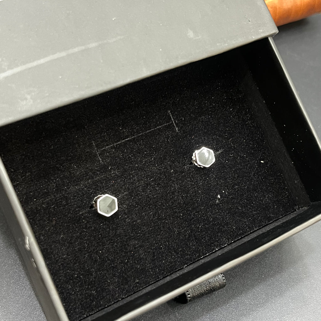 Silver Mens Stud Hexagon Black 925