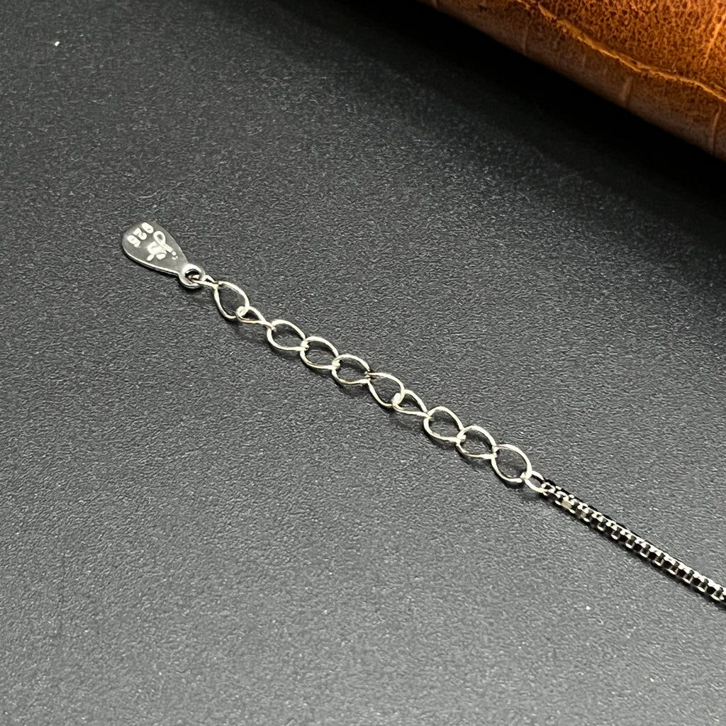 Silver Ladies Bracelet Royal White Leaf Charm 925
