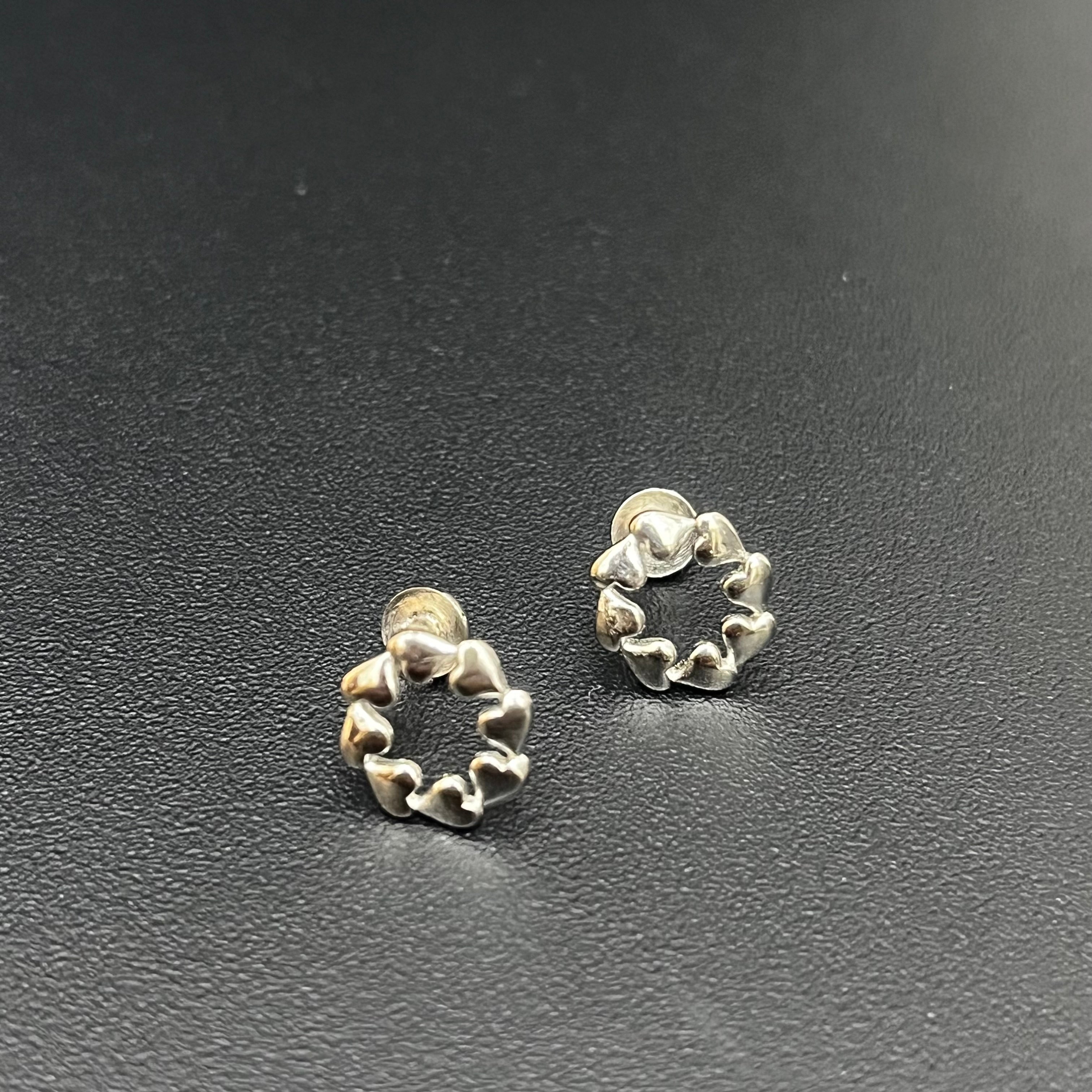 Silver Studs Circle Heart Design