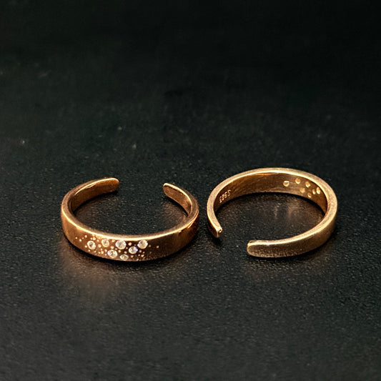 Silver Ladies Toe Rings Spotted A2 Stones RG