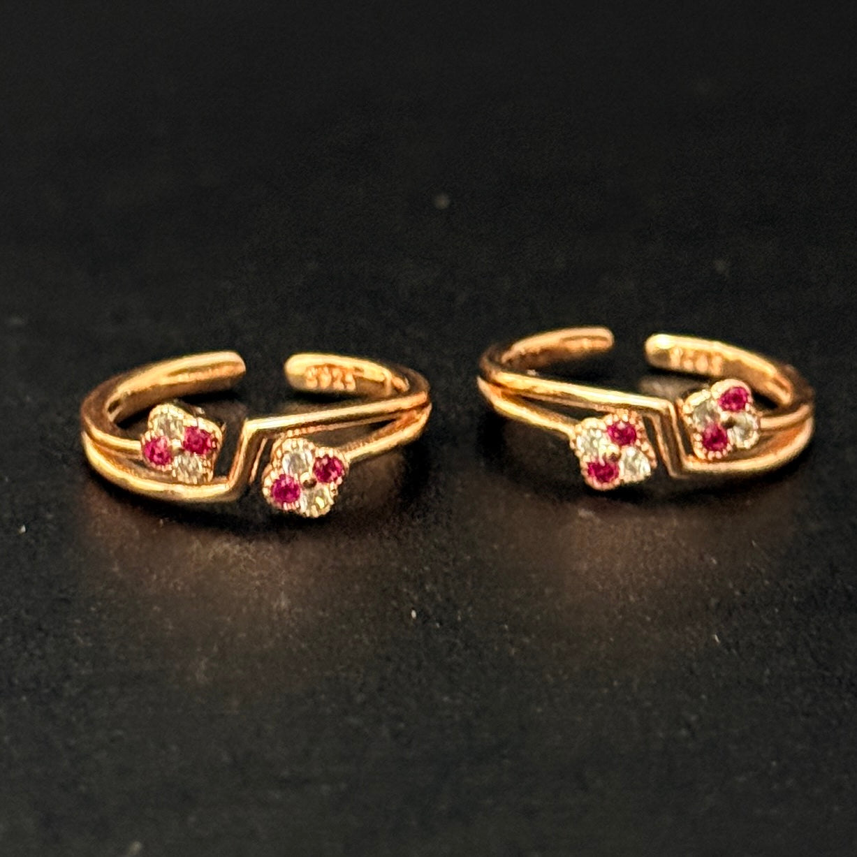 Silver Ladies Toe Rings Sqaure cut Pink RG