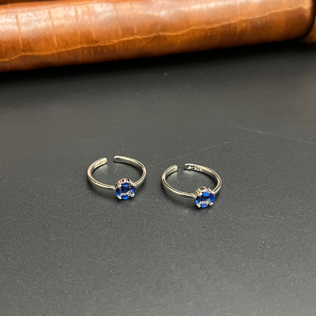 Silver Ladies Toe Rings Blue Circle Stones 925