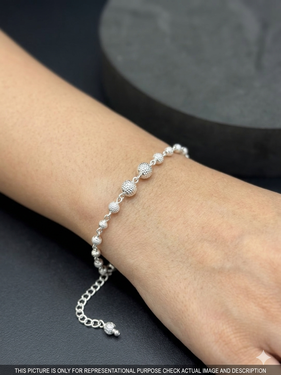 Silver Ladies Bracelet CNC Balls C03