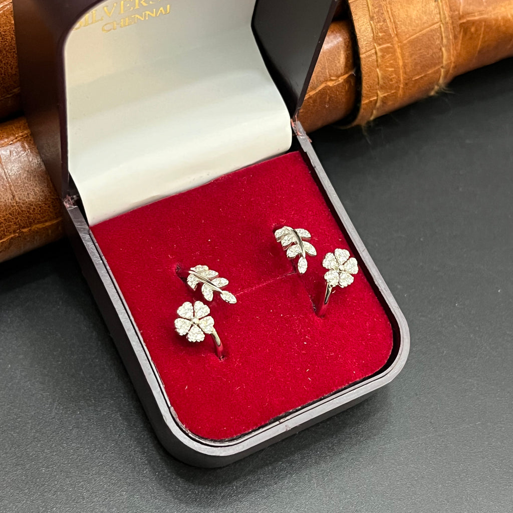 Silver Ladies Toe Rings Flower & Leaves 925