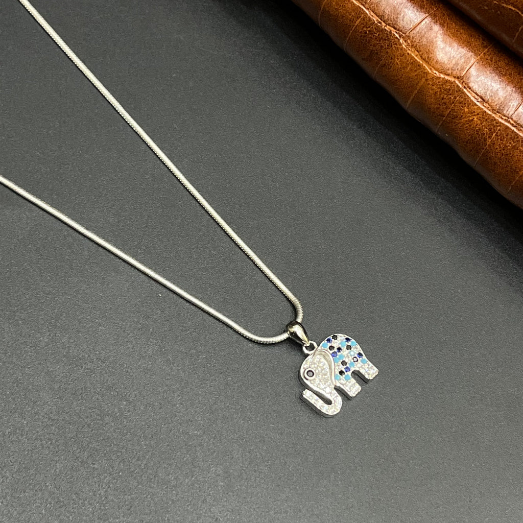 Silver Ladies Pendant Elephant Charm 925