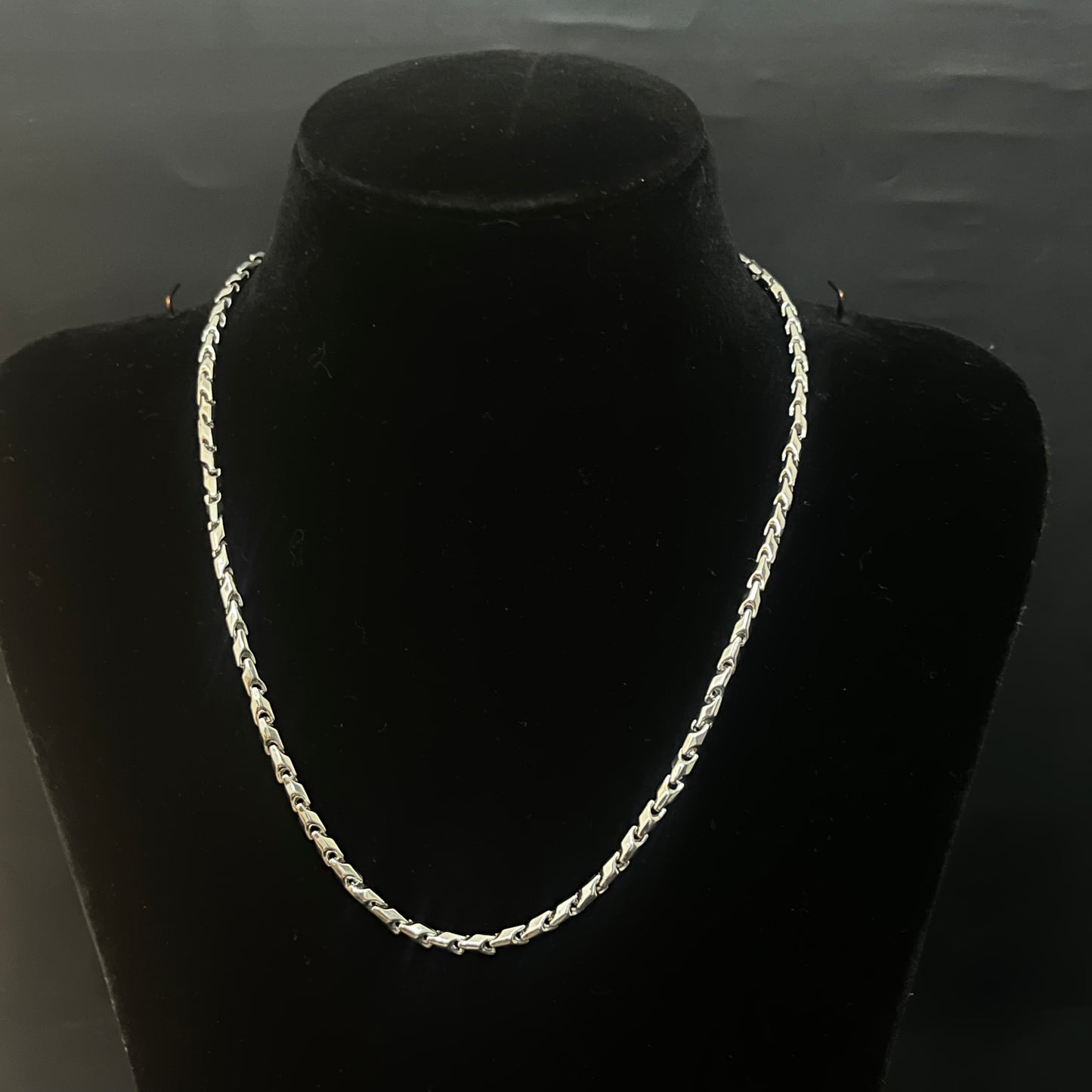 Silver Mens Chain Bullet Bahubali