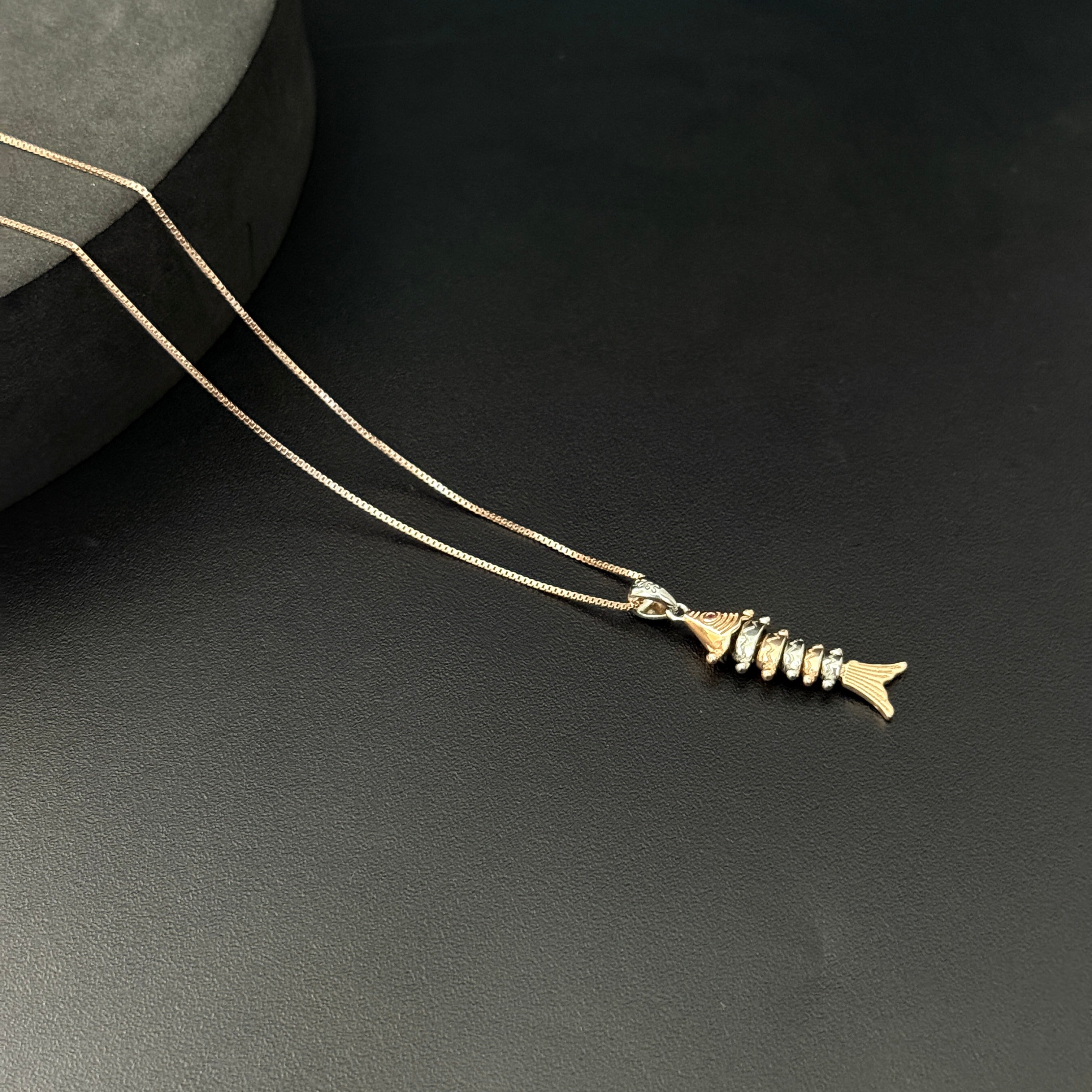 Ladies Pendant Fish Two Tone (Silver & RoseGold)