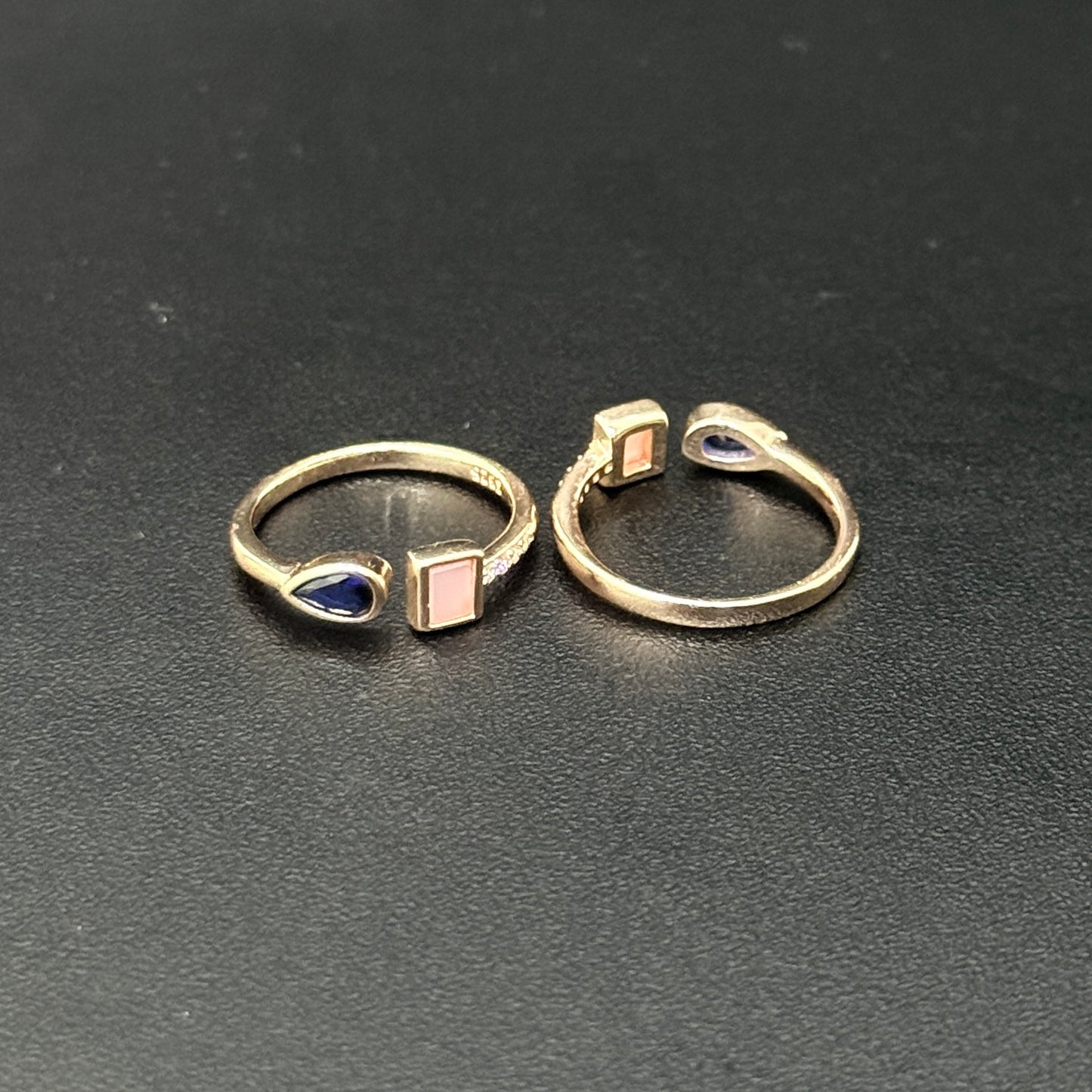 Ladies Toe Rings Rectange & oval Stone Pink