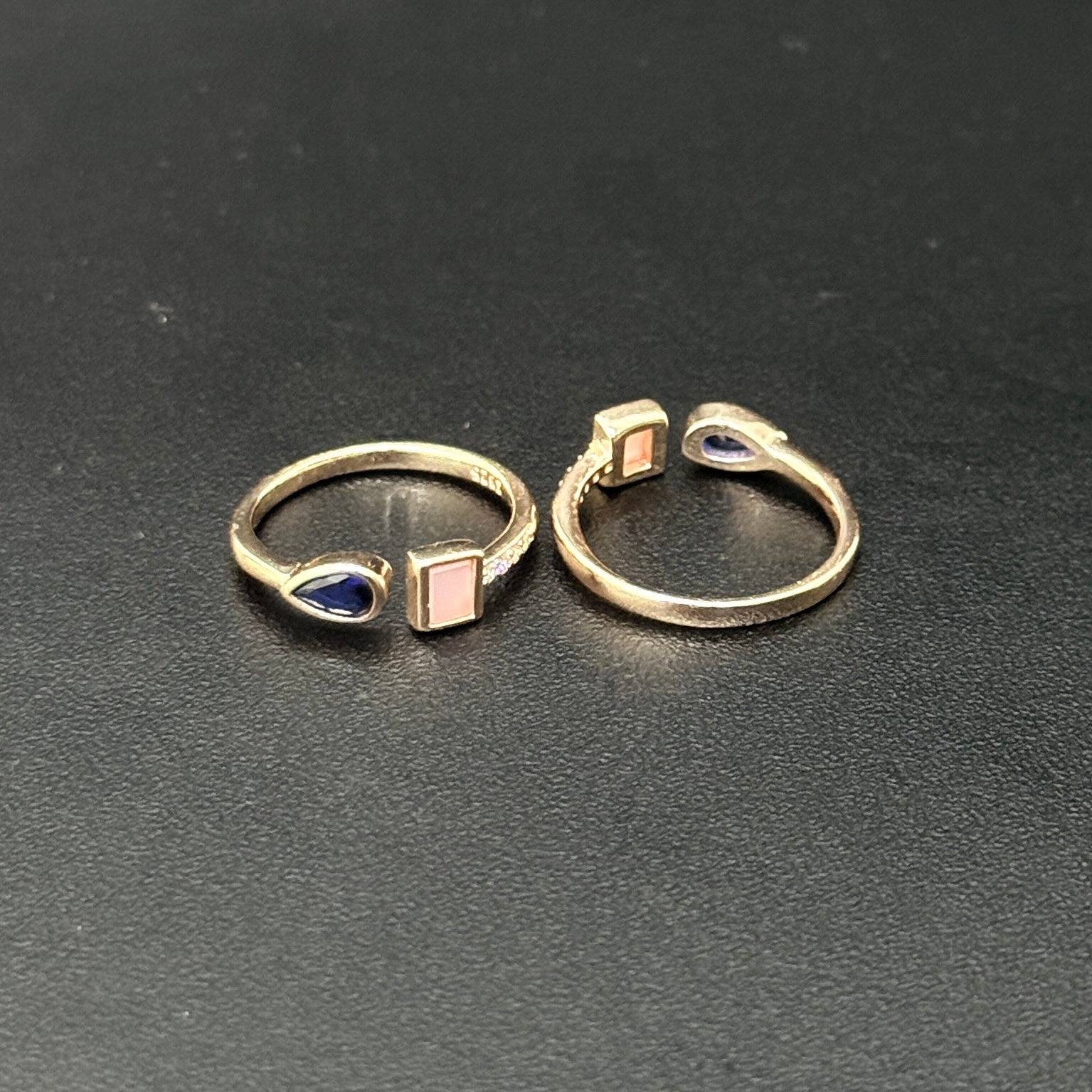 Ladies Toe Rings Rectange & oval Stone Pink