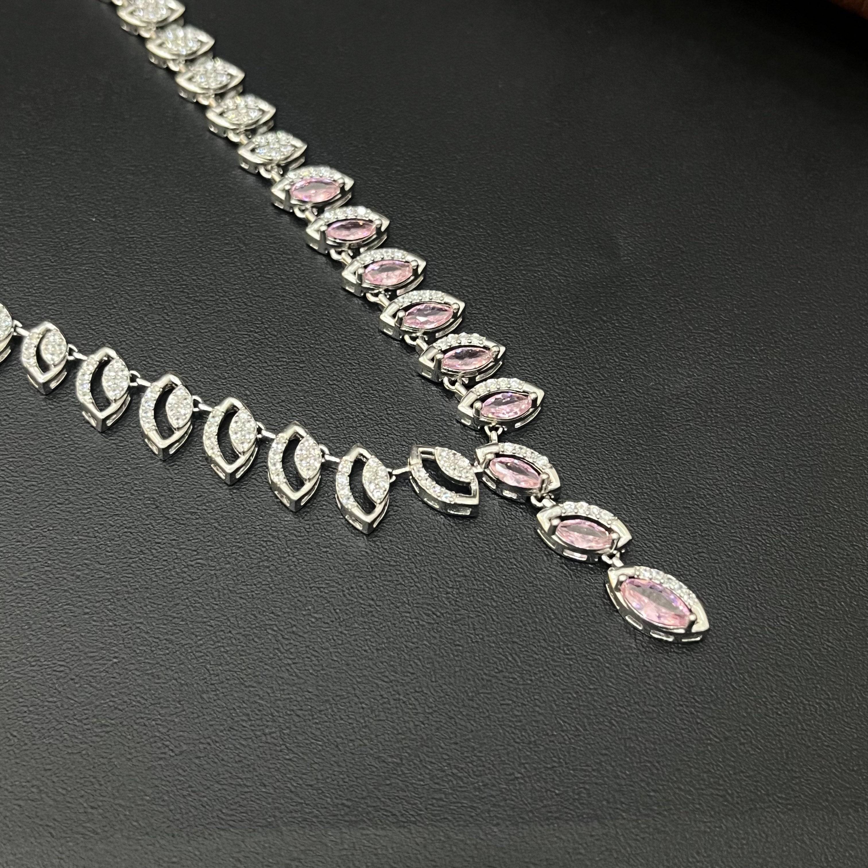 Silver Neckalce Leaf design Cz American Diamond Stones