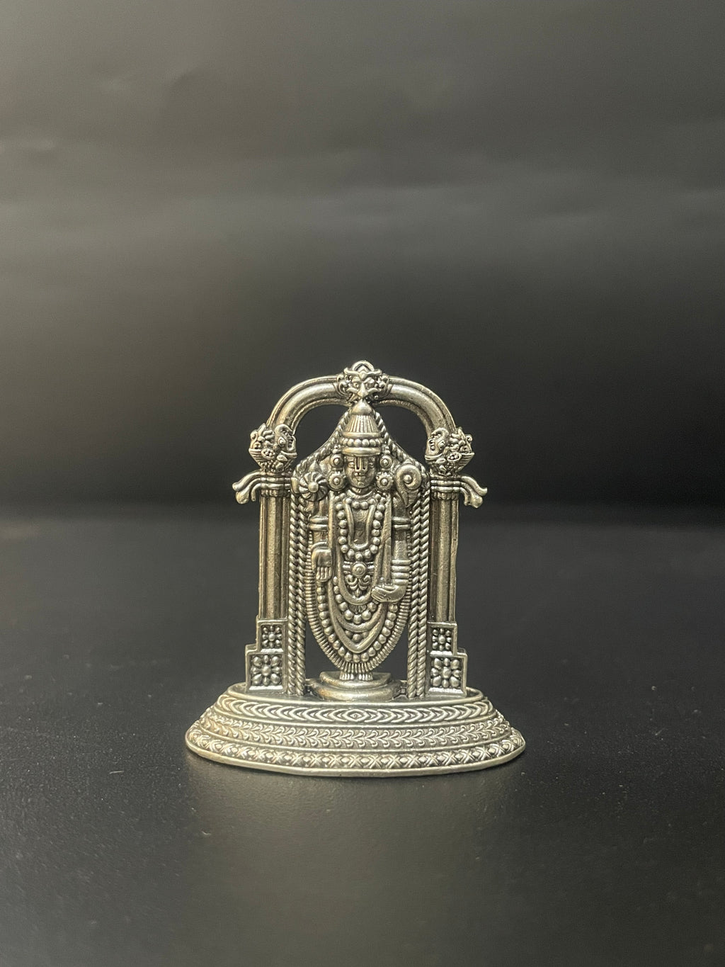 Silver Antique Perumal Idol 925