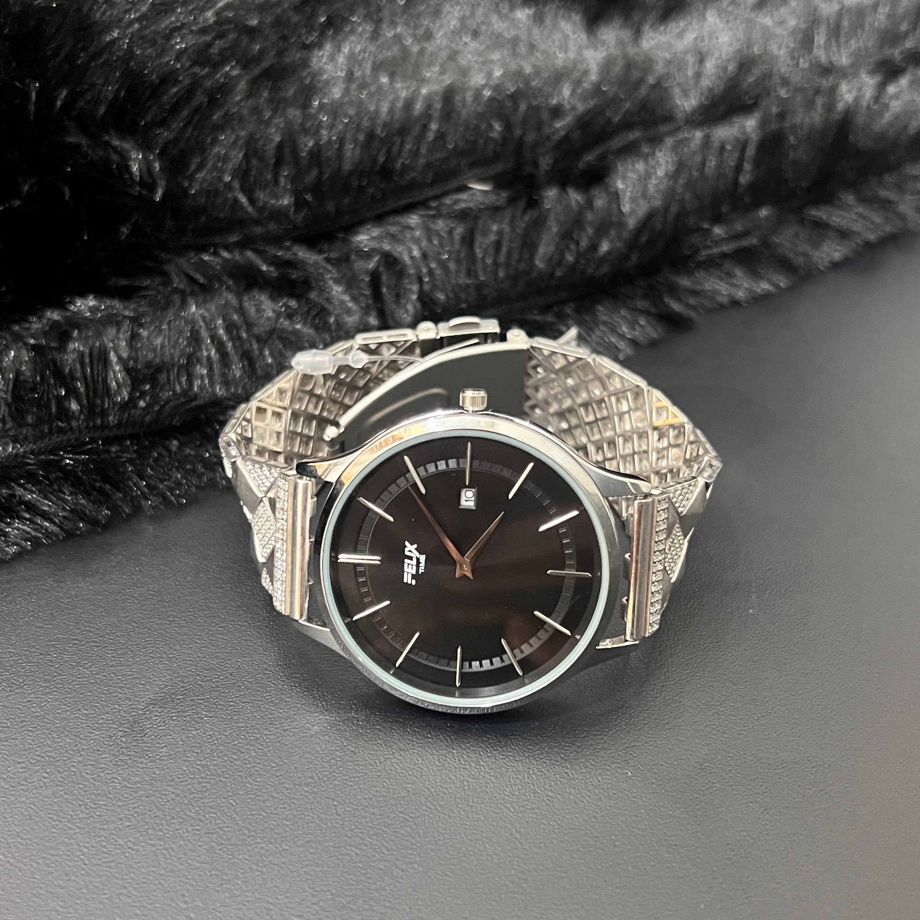 Silver Mens Watch Luxury Diamond Cut White Stones 925