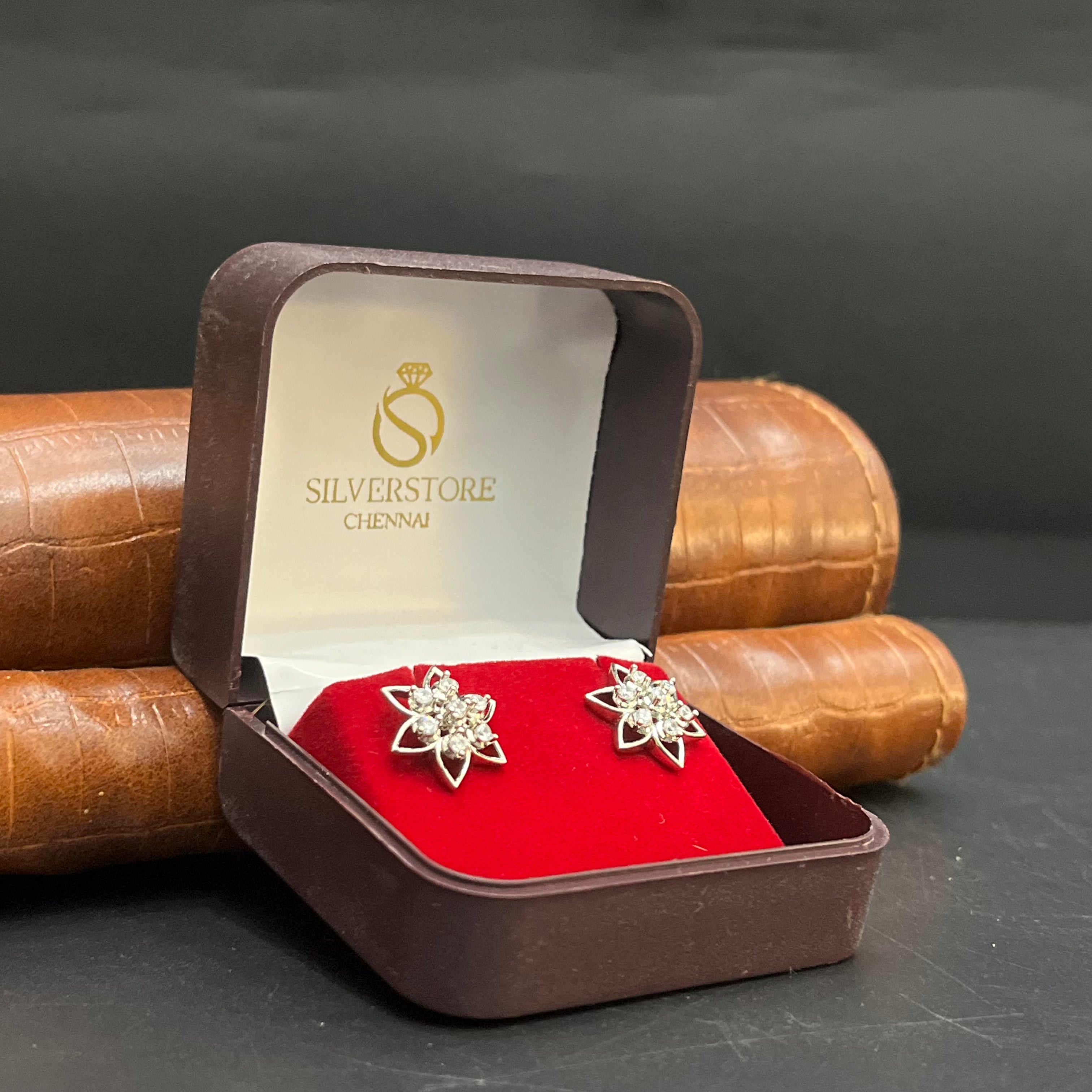 Silver Ladies Stud Premium Star Floral Crystal 925