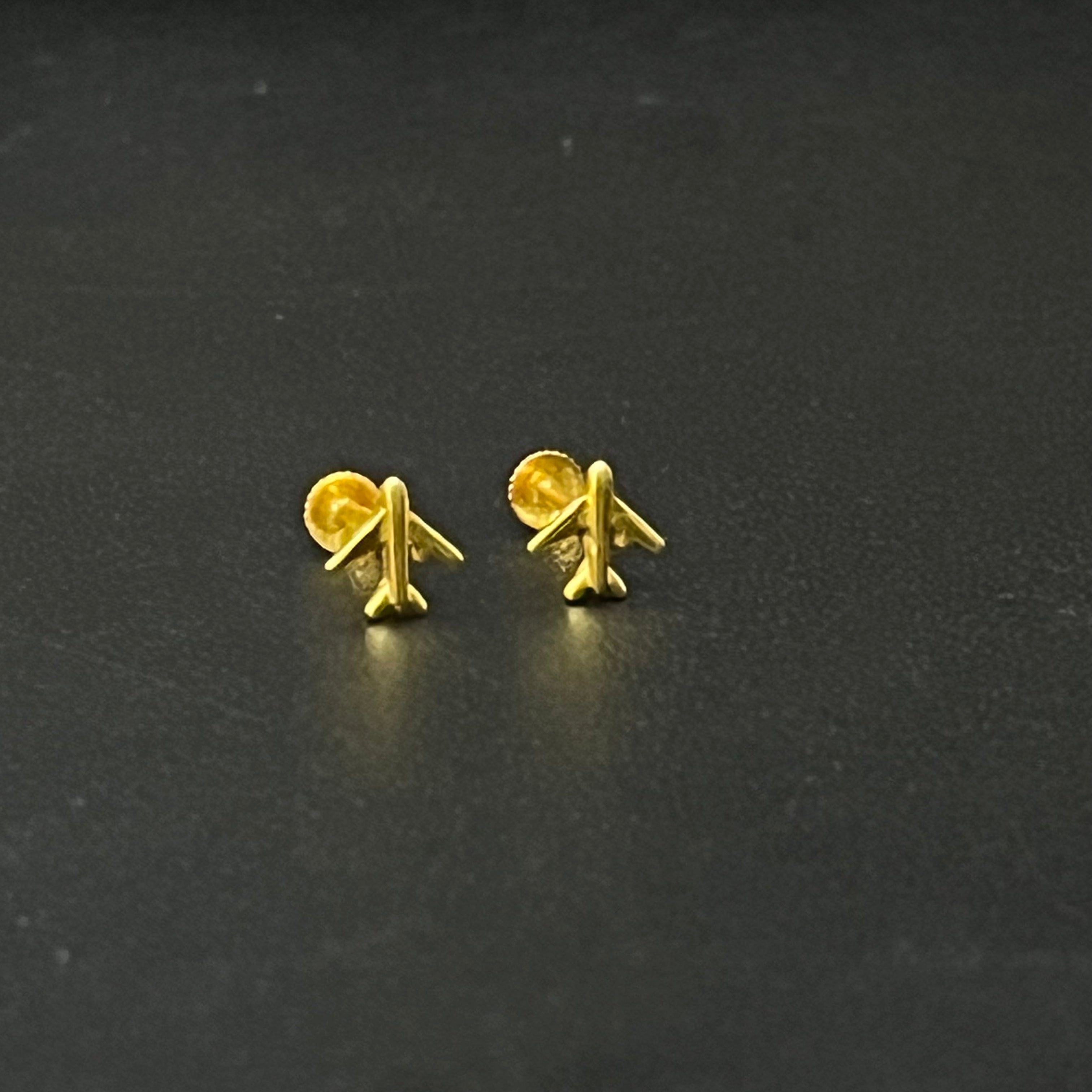 Gold Studs Flight design