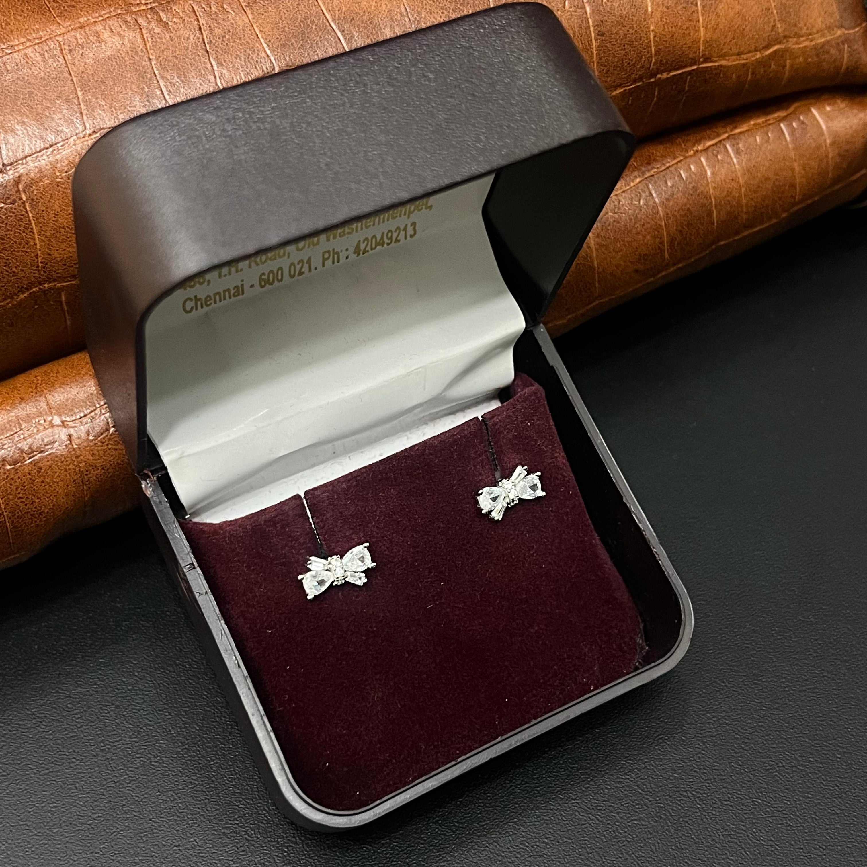 Silver Ladies Stud White Bow