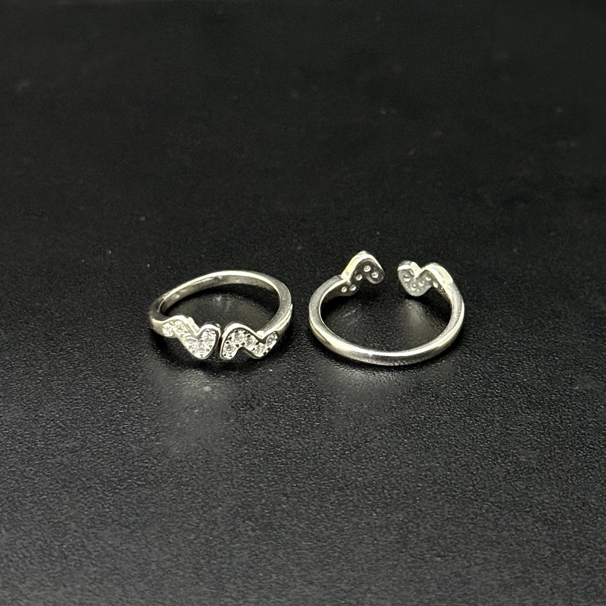 Ladies Toe Rings Tulip Touch