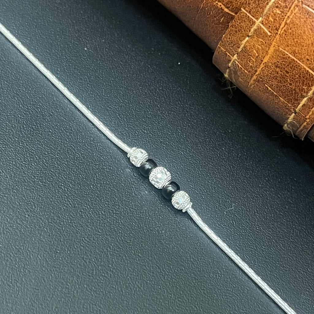 Silver Ladies Anklet Black Center Beads Centre 925