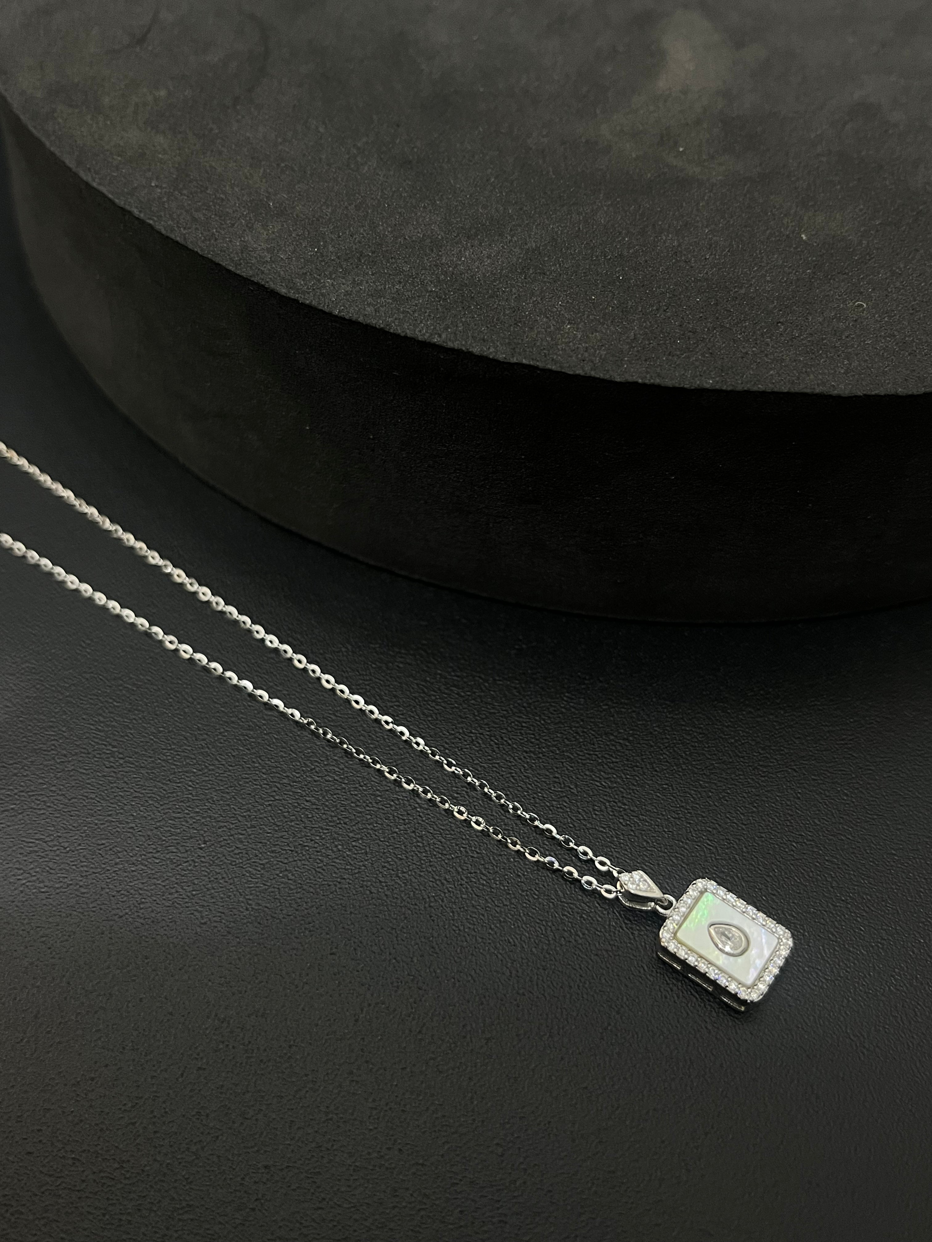 Ladies Silver Chain Rectangular Cnc Box
