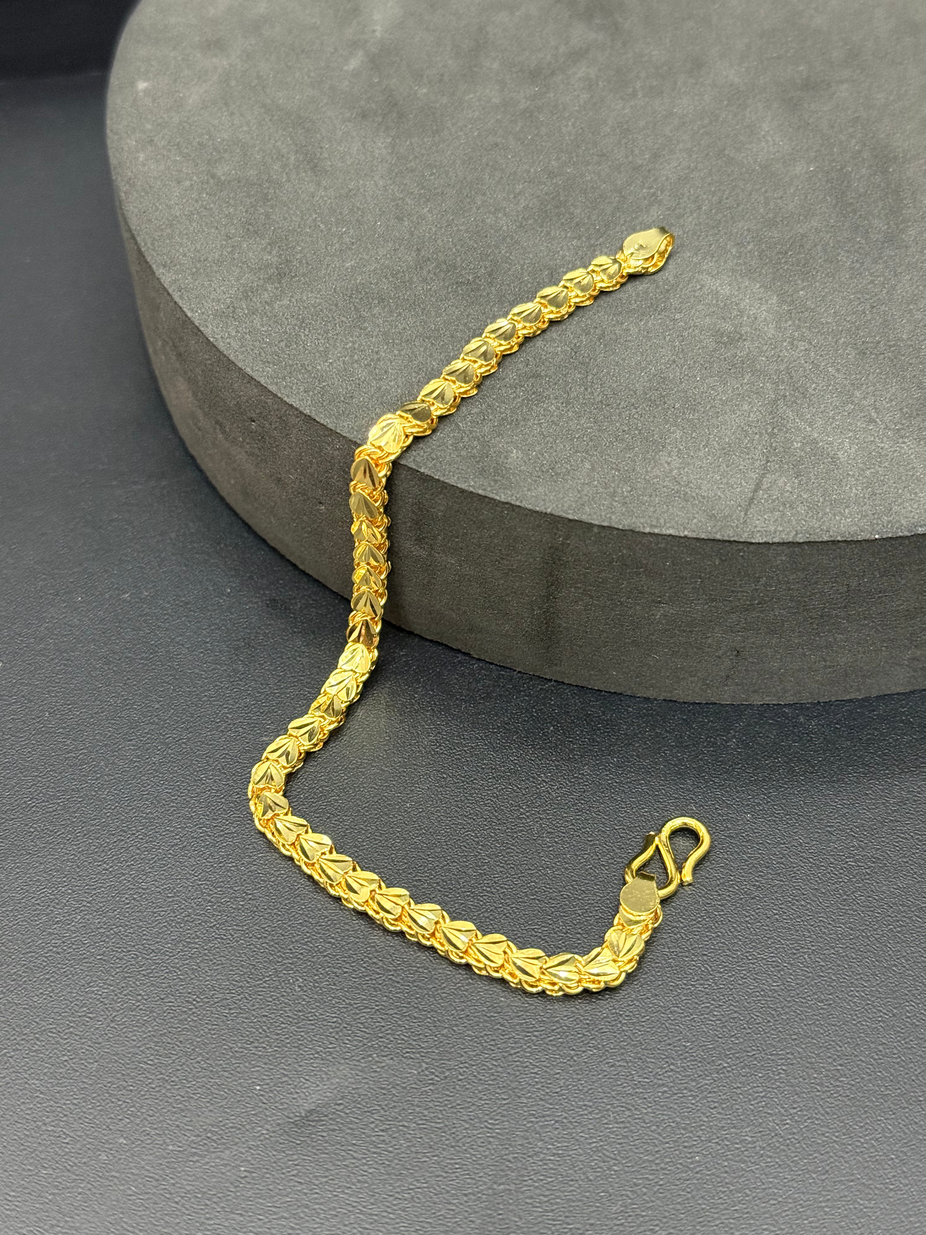Silver Mens Gold Finished Bracelet HeartIN