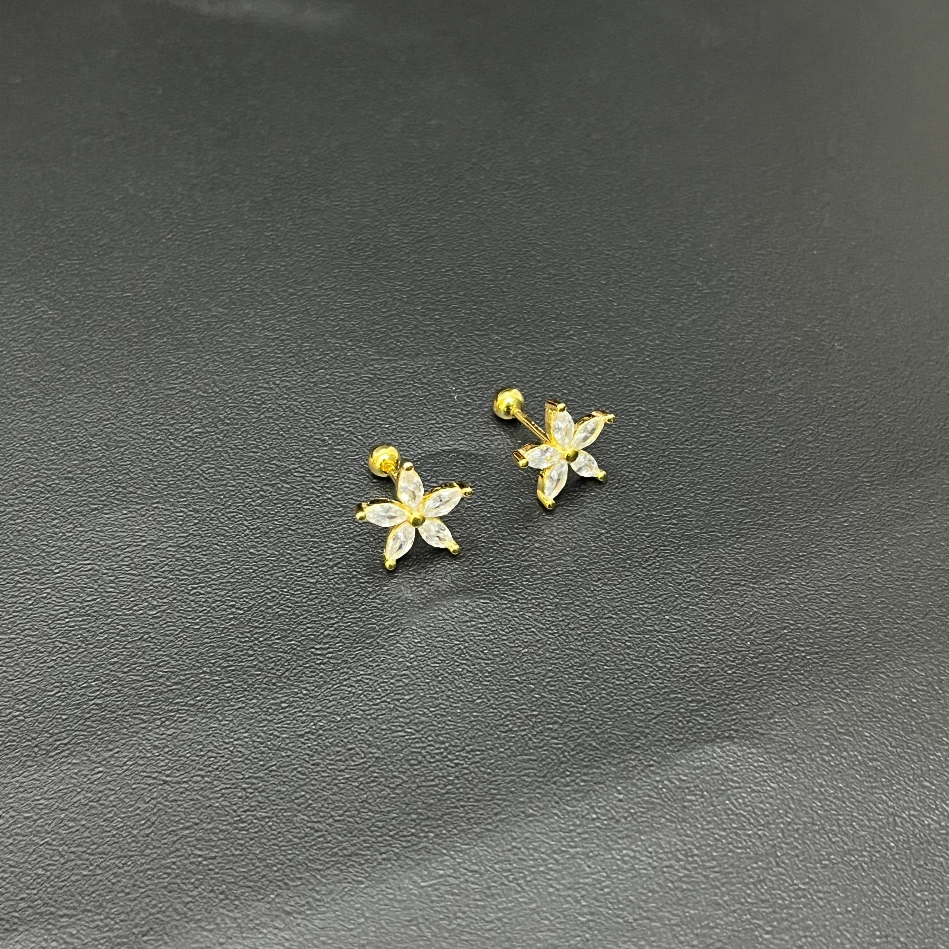 Silver Ladies Second stud Flower G 925