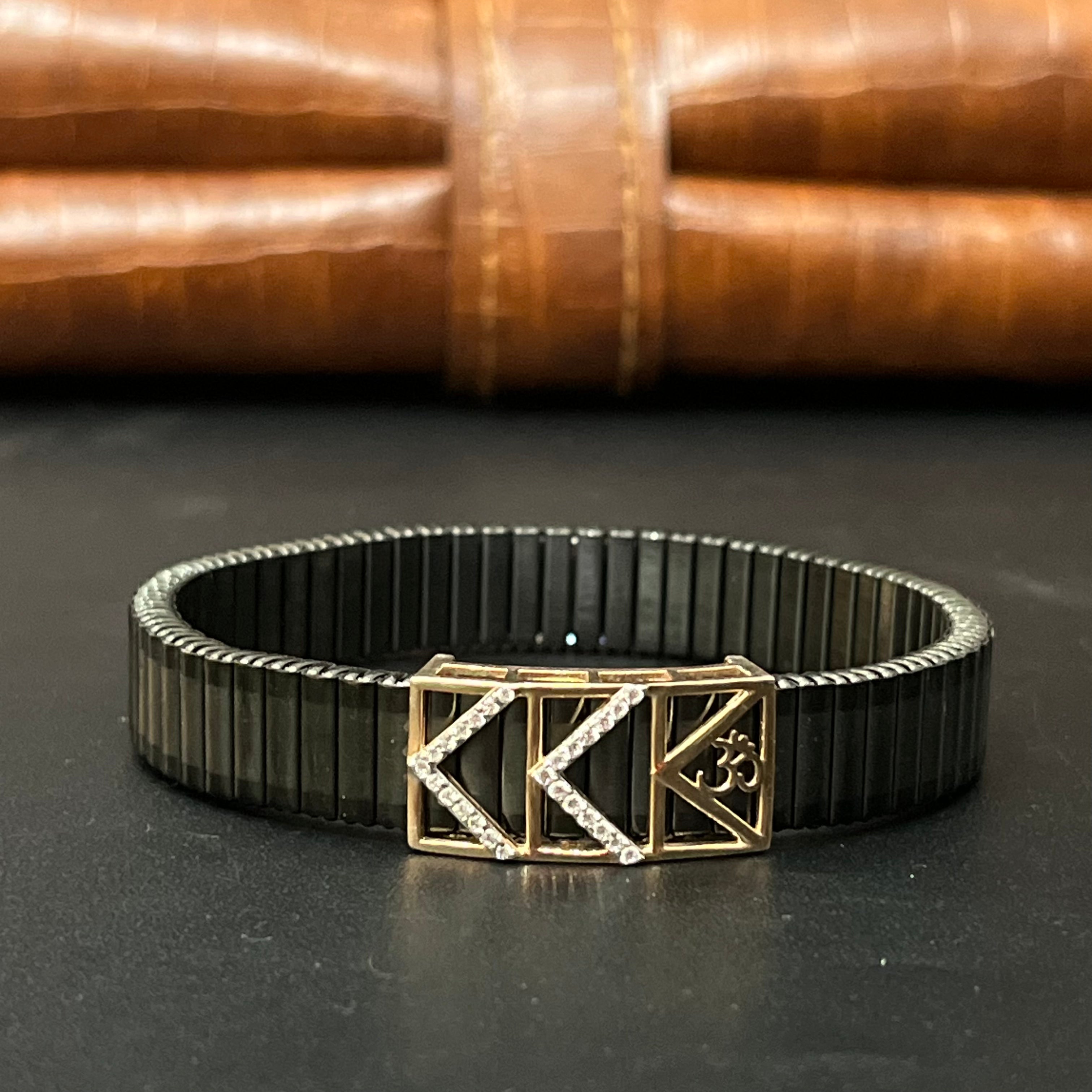 Silver Mens Flexible Bracelet Arrow OM 925
