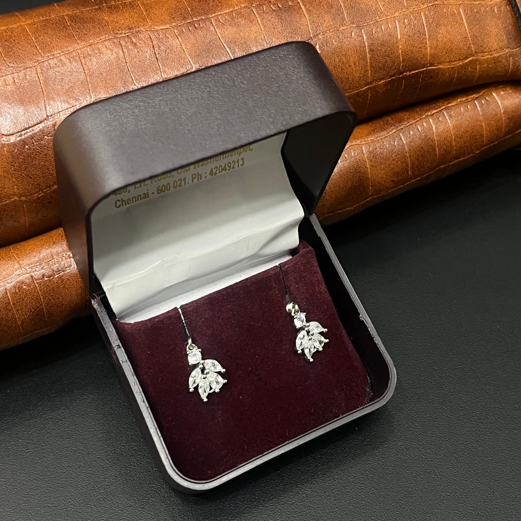 Silver Ladies Bugdi/Helix Studs