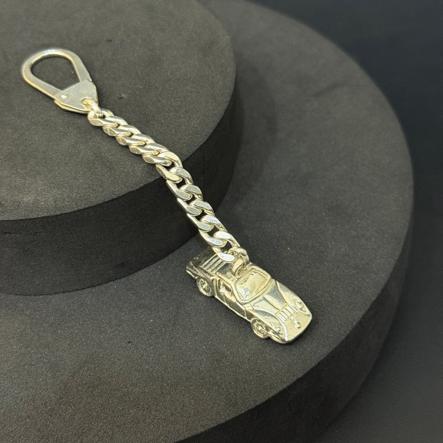 Silver Keychain_Car