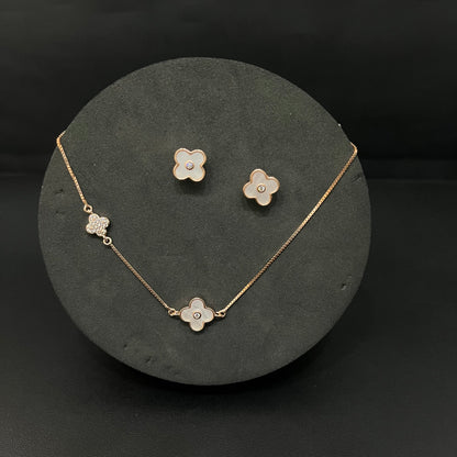 Silver Ladies Pendant Chain & Stud Set Clover Rosegold