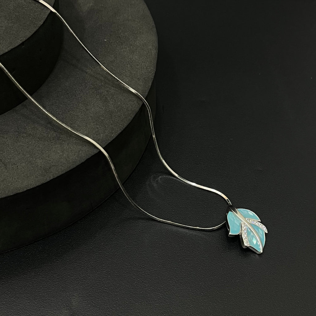 Silver Ladies Pendant Chain Leaf Blue